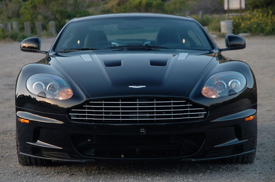  Aston Martin DBS Carbon Black Edition 2010 года  (NA) (фото 4 из 35)